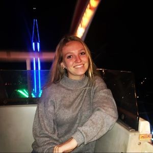 Meet your Posher, Kelsi